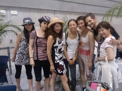 ヨガ　えり　５