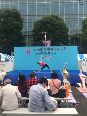 もに　ヨガ　１