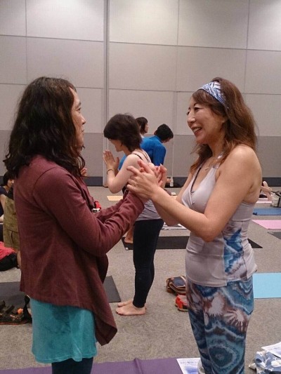 ヨガ　えり　１７